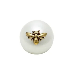 11mm Exquisite Black and White Pearl Bee Buttons with Loop 20pcs