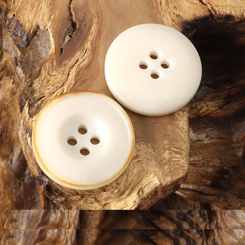 15-22.5mm Round 4 Hole White Black Dark Blue Burned Edge Vintage Palm Tree Fruit Buttons