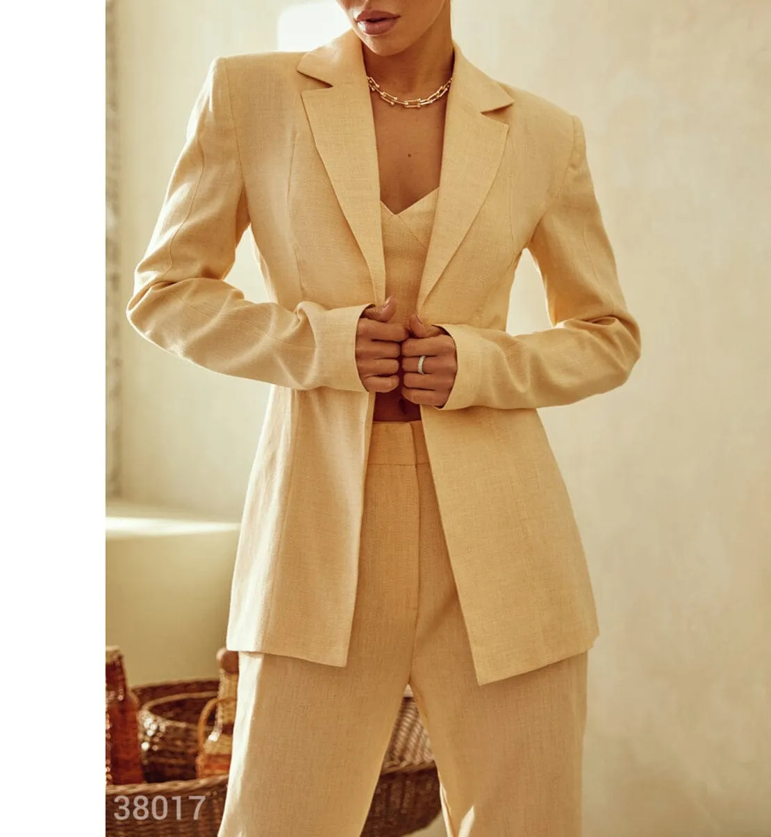 2 Pieces Single Buttons Notch Lapel Casual Slim Fit Women Suit