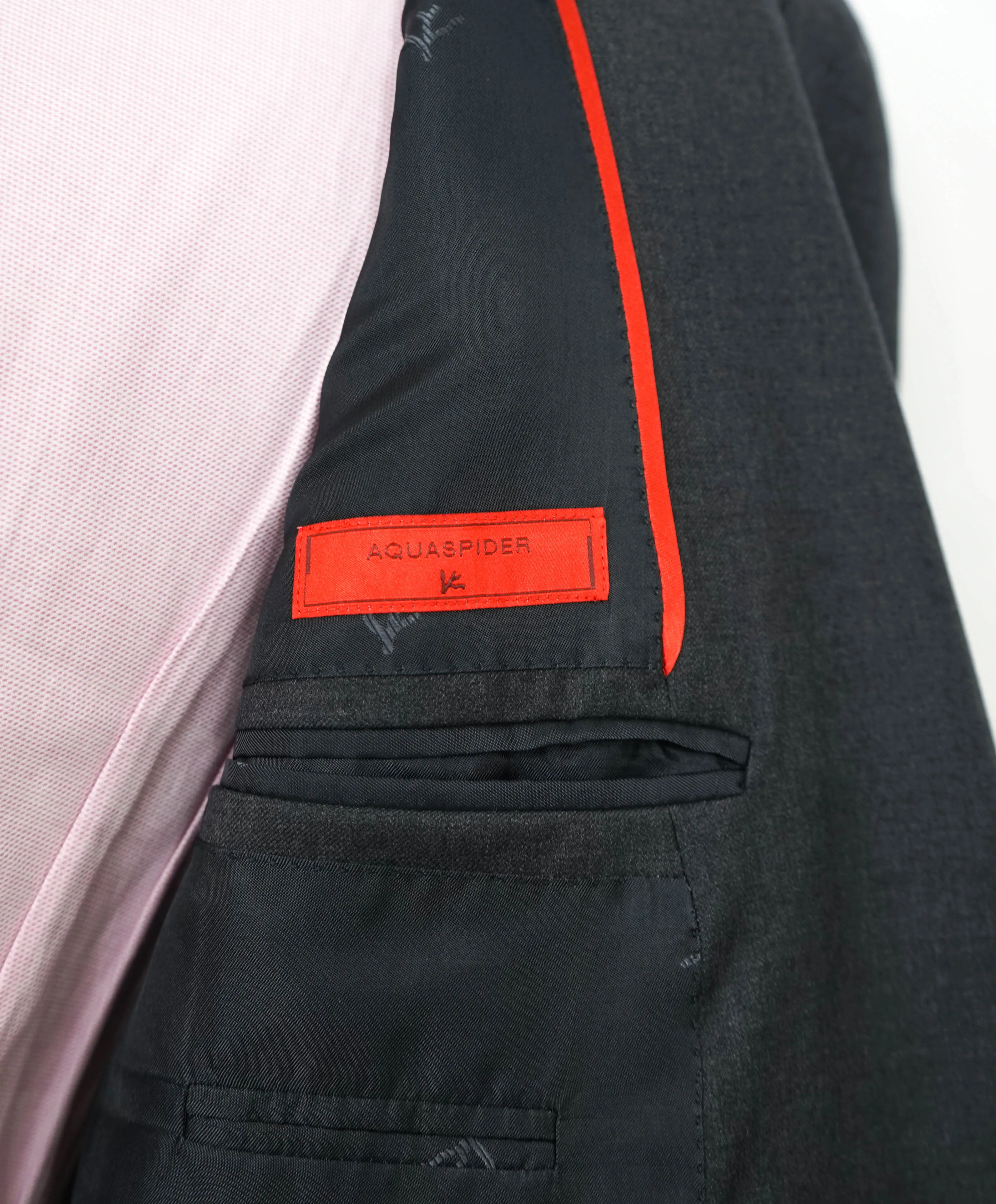 $3,750 ISAIA - Gray "AQUASPIDER" *CLOSET STAPLE* Coral Pin Suit - 40S