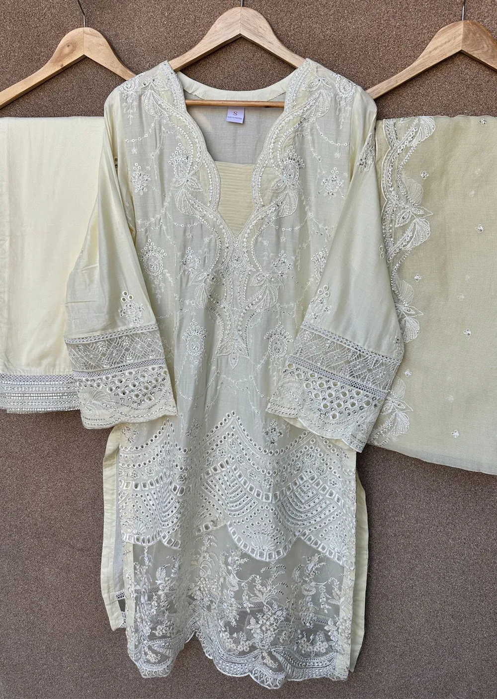 ATR-1101 - Readymade - Sehrish B Lux Cotton