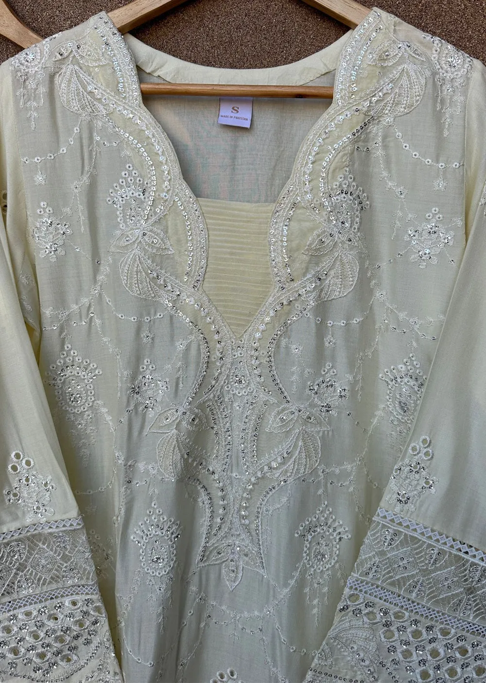 ATR-1101 - Readymade - Sehrish B Lux Cotton