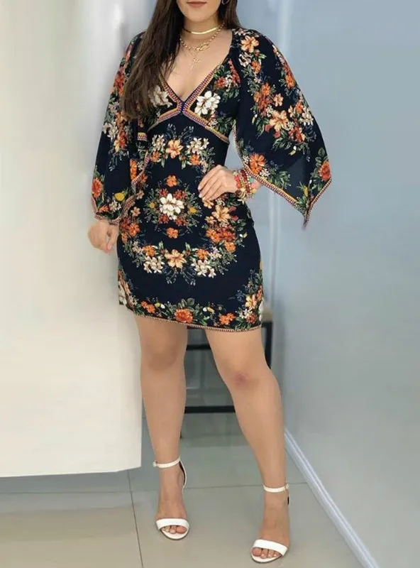 BerryBetty - Long Sleeve Floral Print Deep V Dress