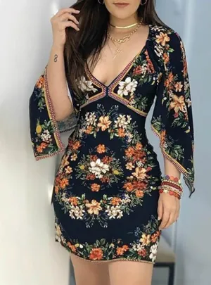 BerryBetty - Long Sleeve Floral Print Deep V Dress
