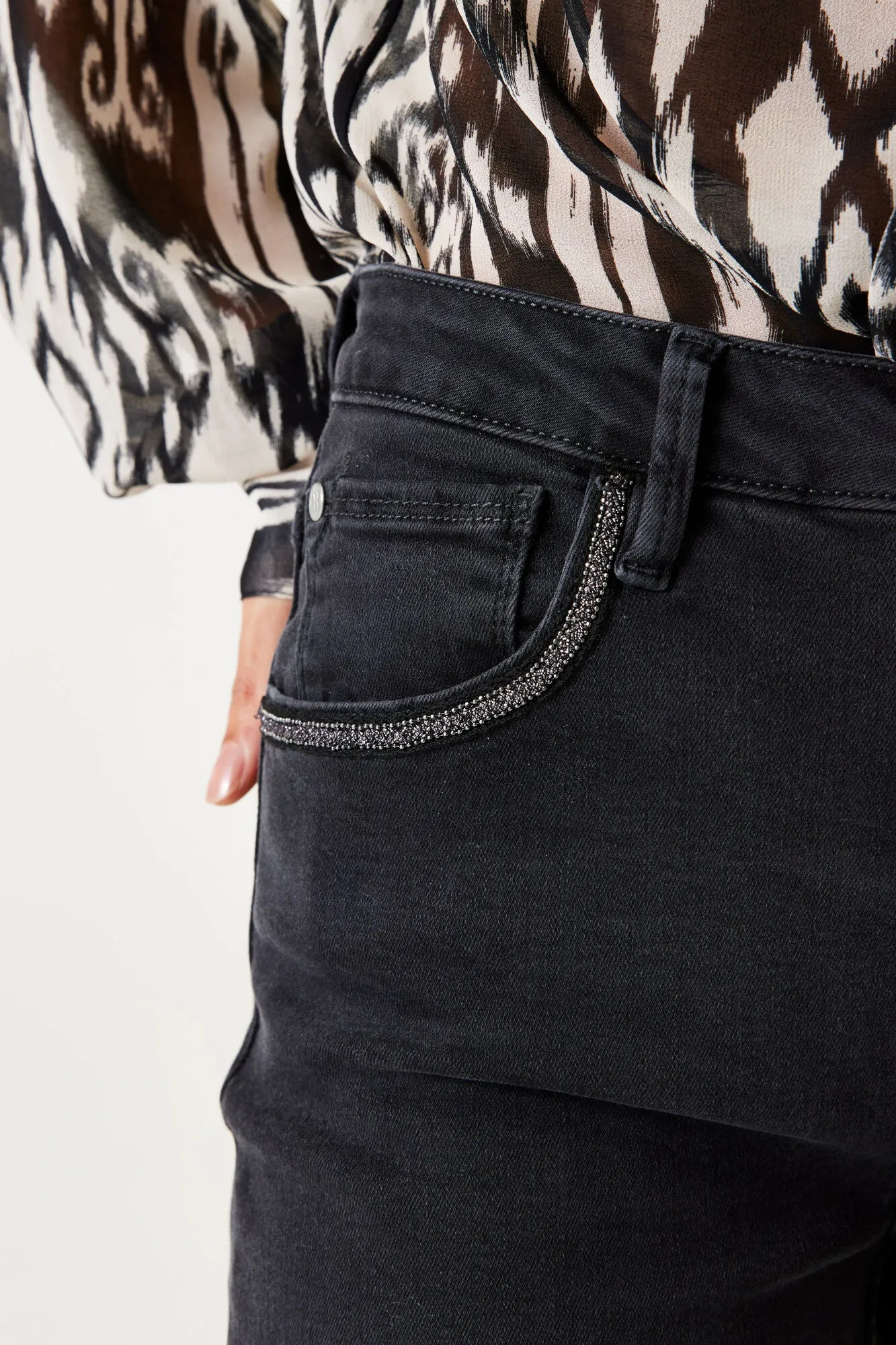 Celia Straight Jeans - Dark Used