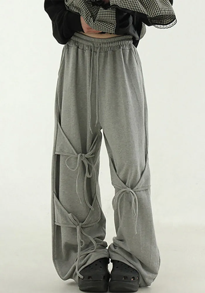 Chic Bow Tie Detail Straight-Leg Pants for a Polished and Effortlessly Stylish Look