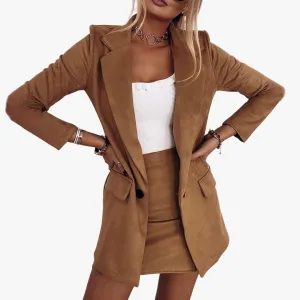 Chic Two-Piece Suit for Modern Elegance