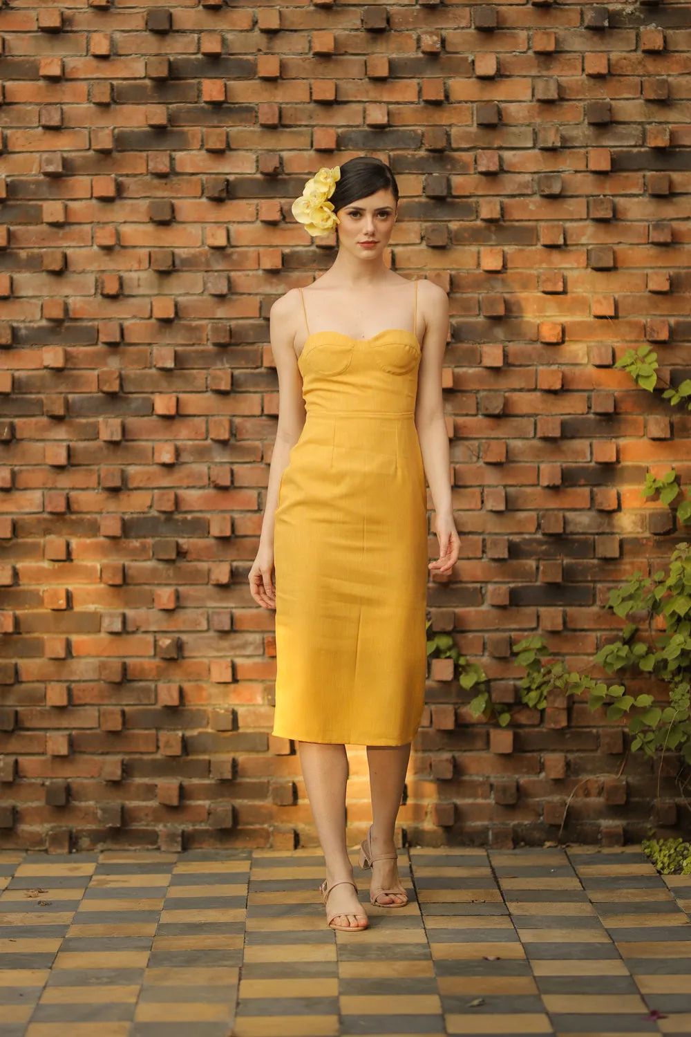 CHIQUITA Sweetheart Midi Dress with Thin Straps (Yellow Chambray)