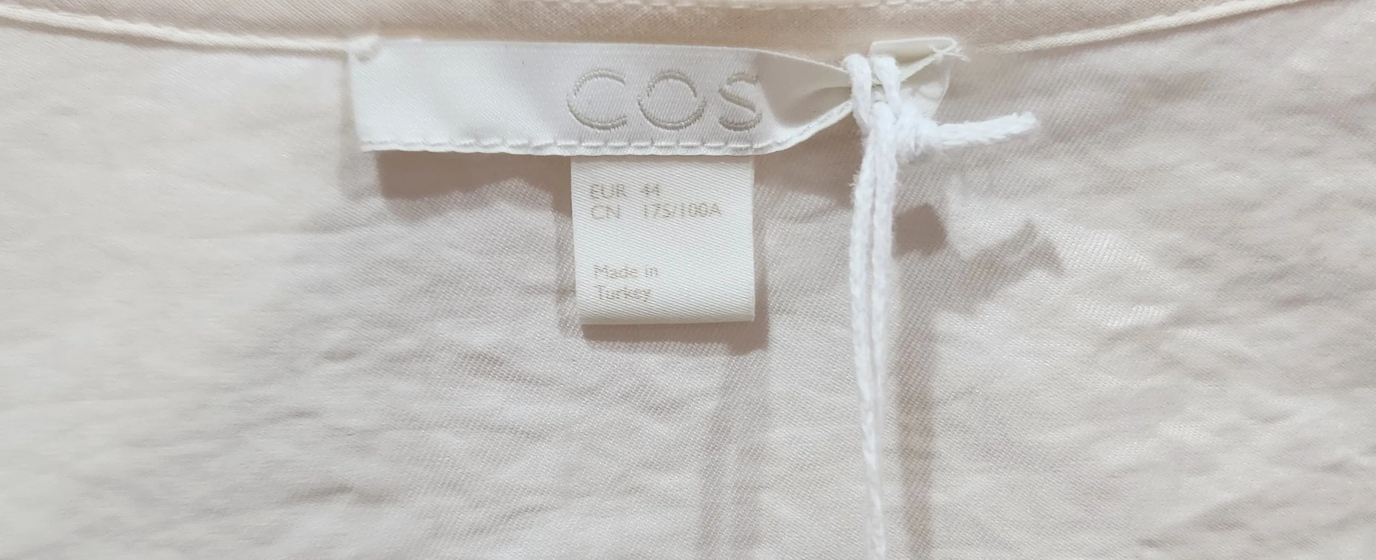 COS cream sleeveless top size 44, best fits 14-16