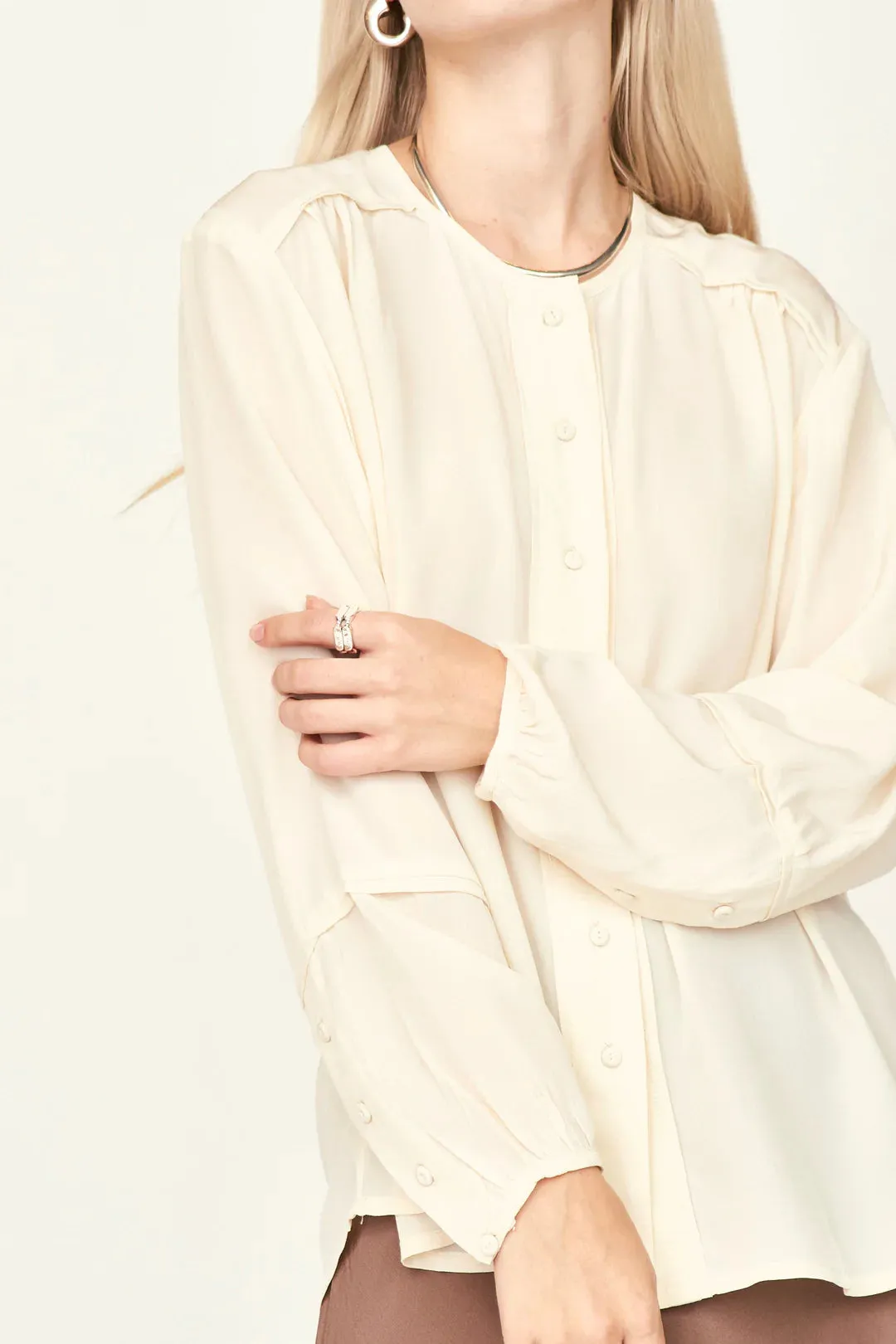 DAKOTA BLOUSE IN IVORY