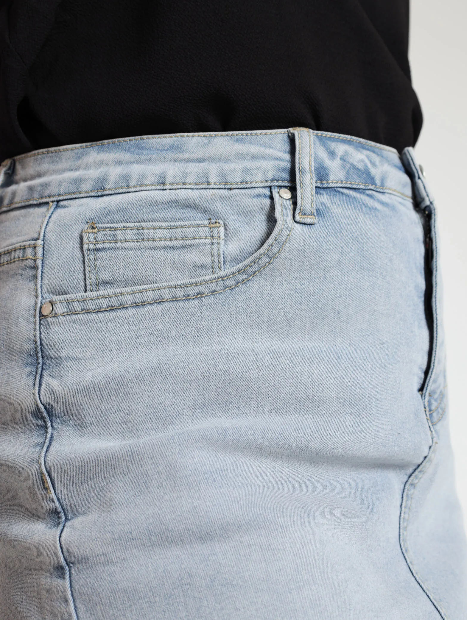 Denim Pencil Skirt - Light Wash