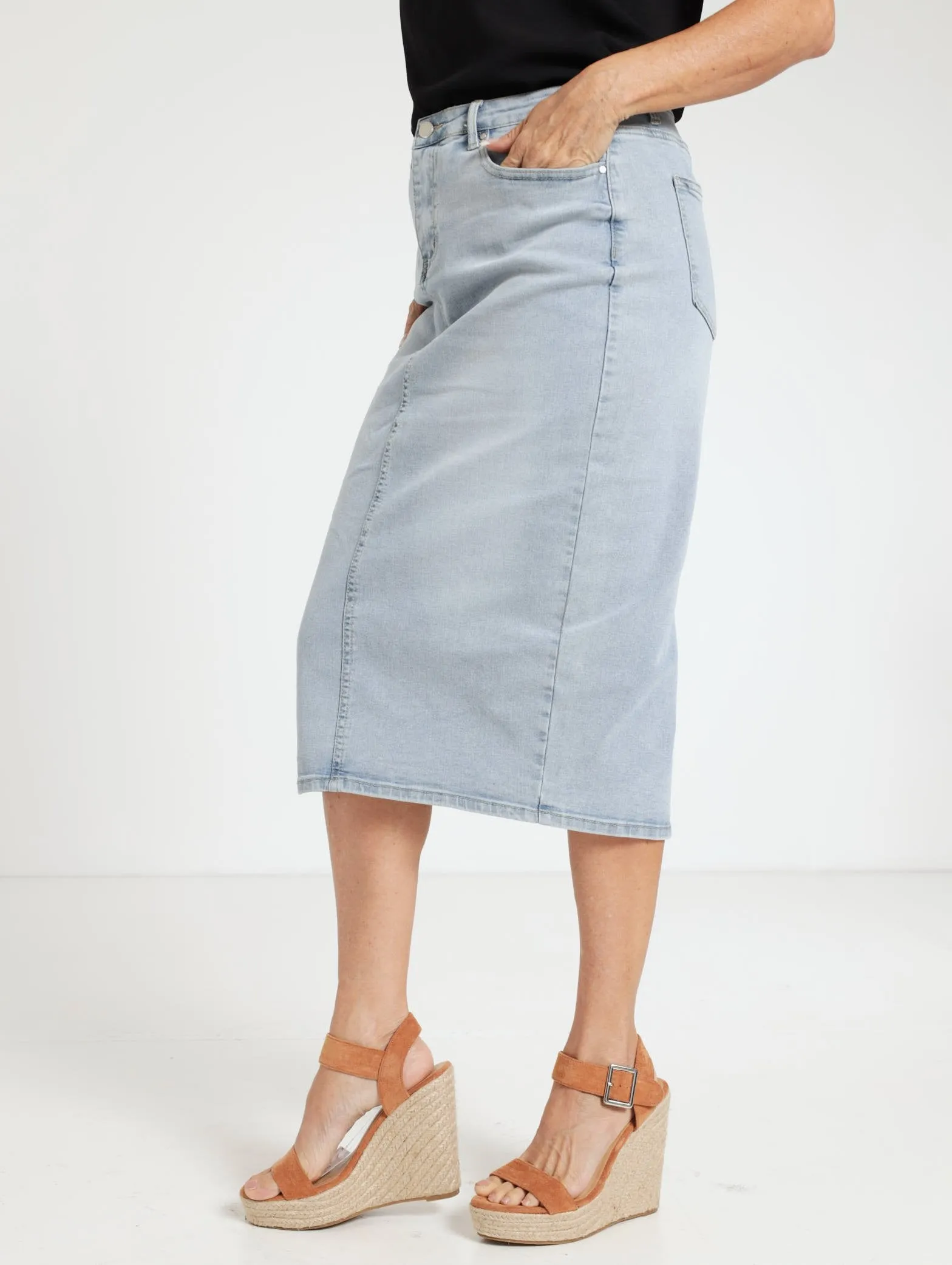 Denim Pencil Skirt - Light Wash