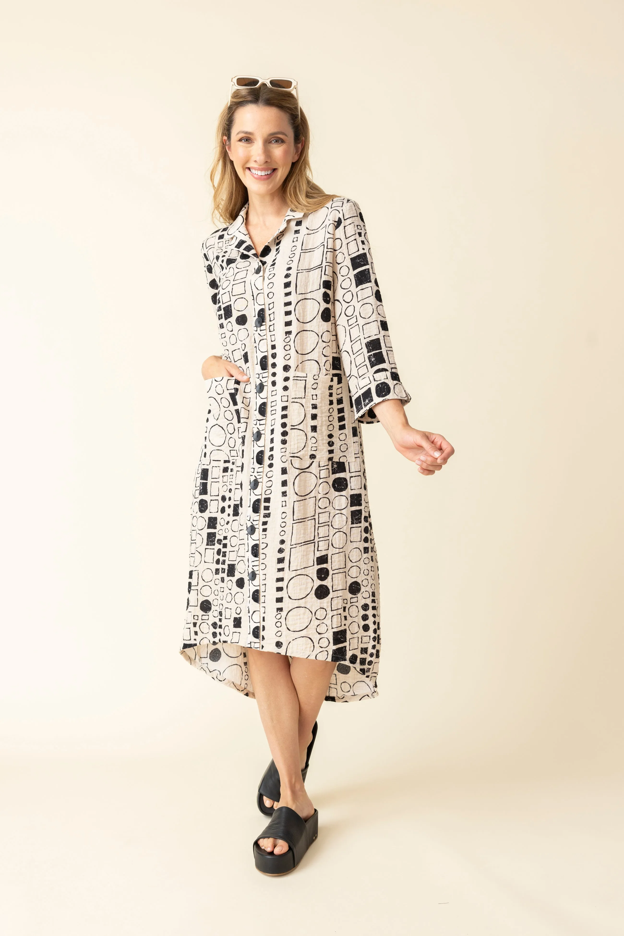 Express Travel Circle Artist Dress