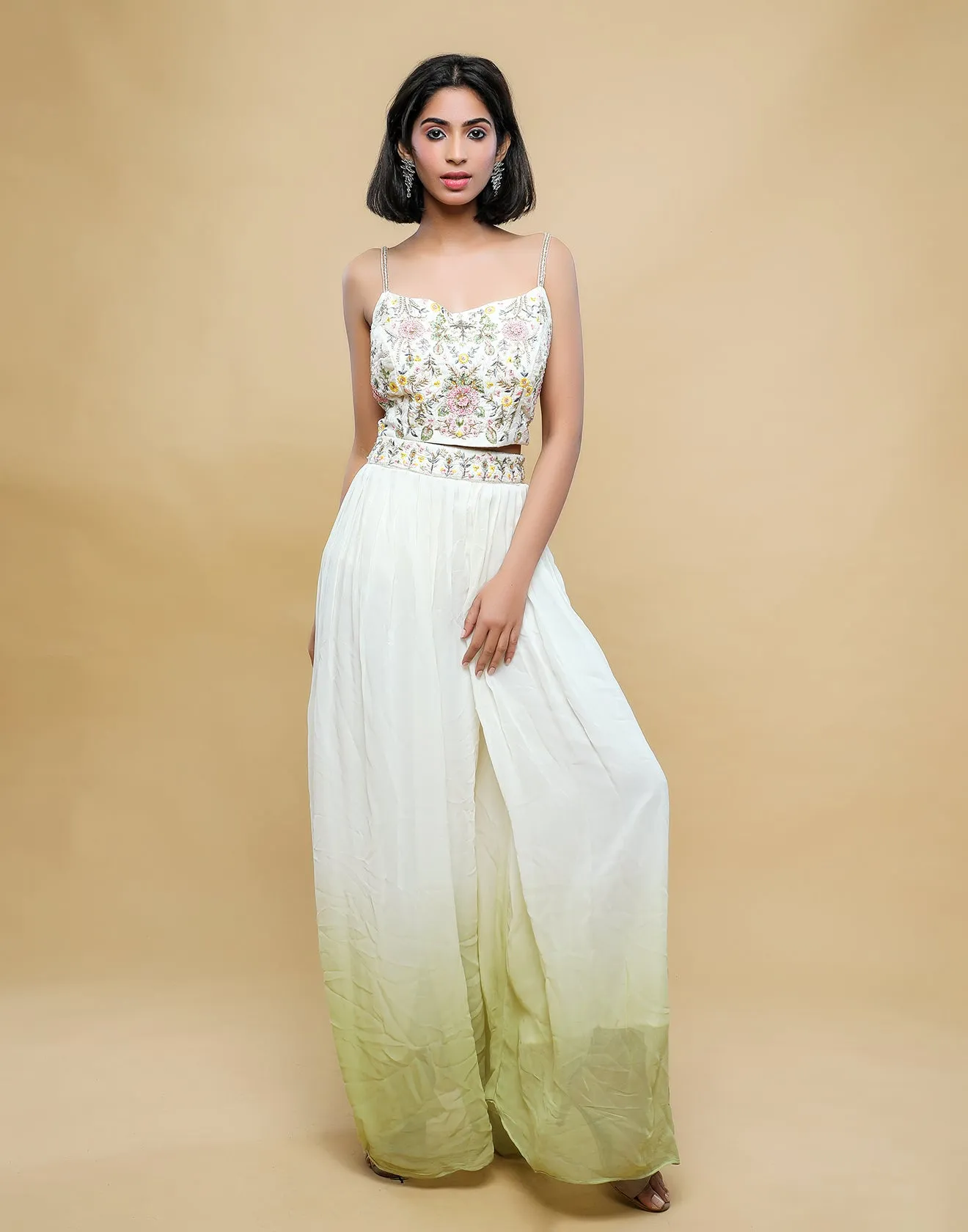 Gardenia White And Yellow Festive Fusion Set