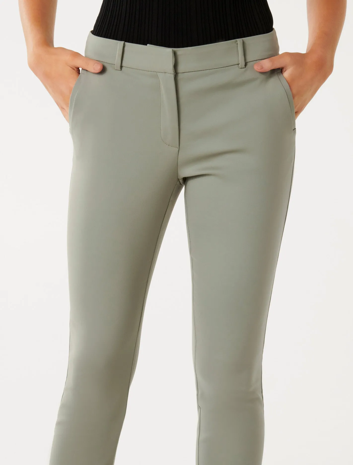 Grace 7/8th Slim Pants