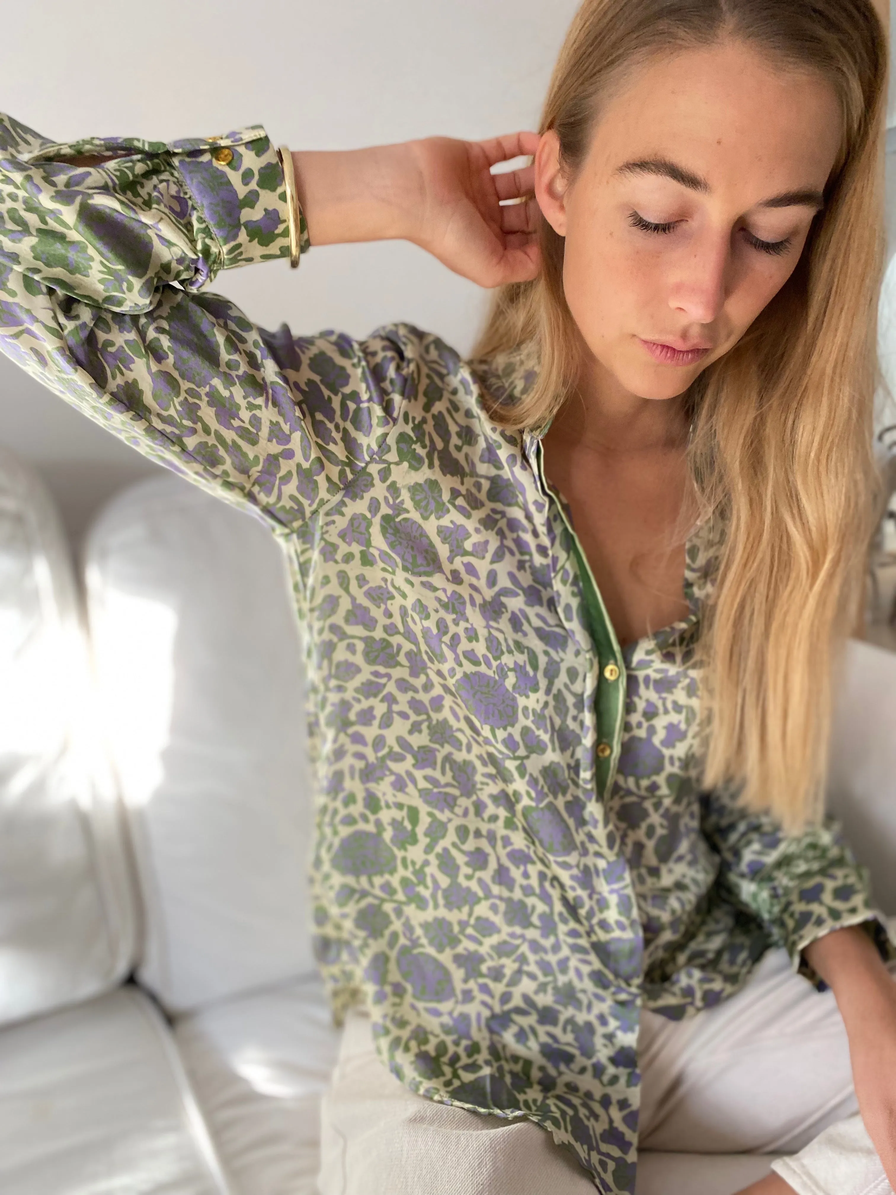 HOTEL The Fleurs Silk Blouse in Mauve