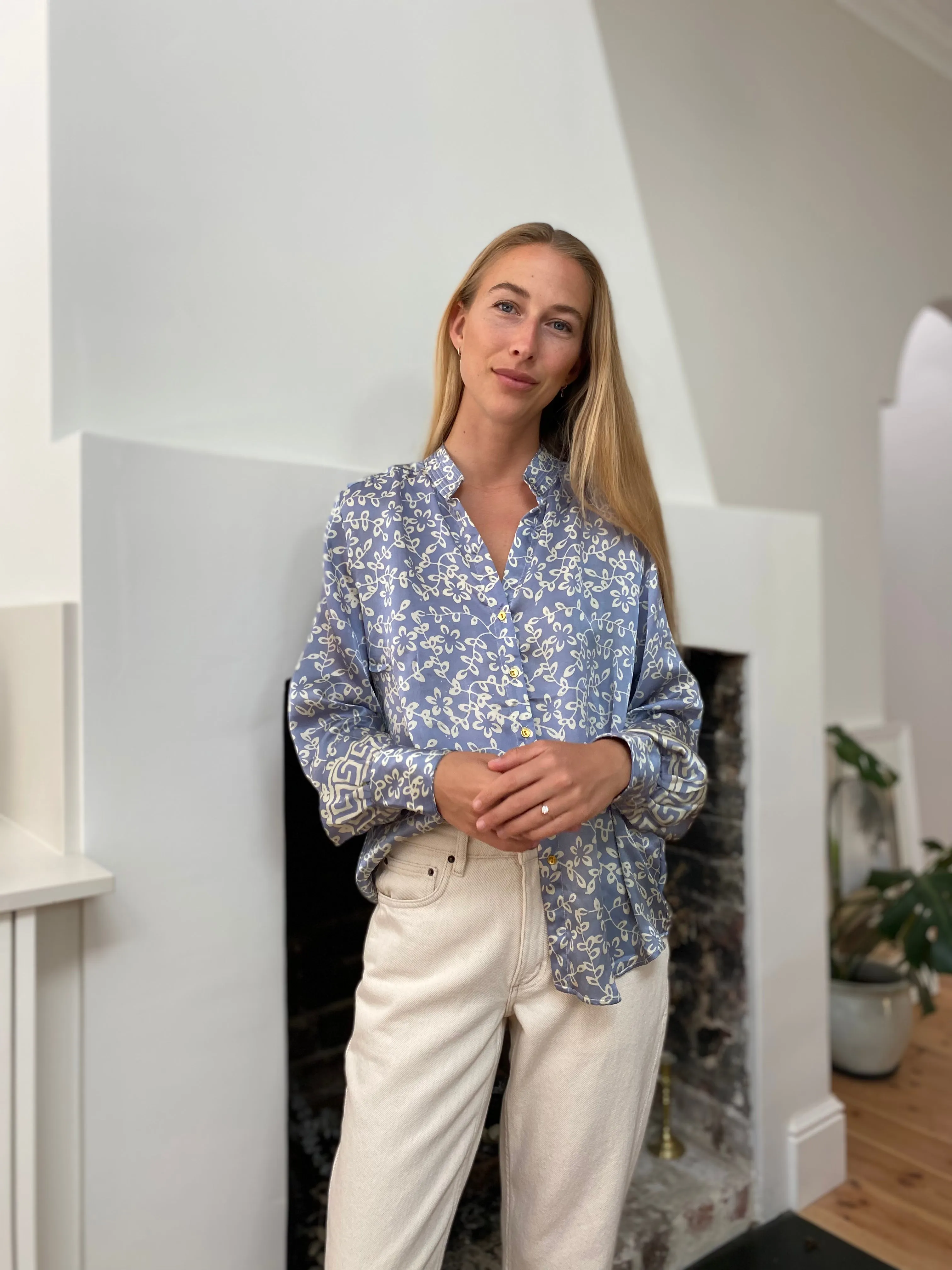 HOTEL The Fleurs Silk Blouse in Soft Blue