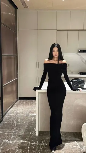 JazzHer Modest Sheath Off The Shoulder Black Long Sleeves Backless Prom Dresses Long Evening Dress (PRE-ORDER)