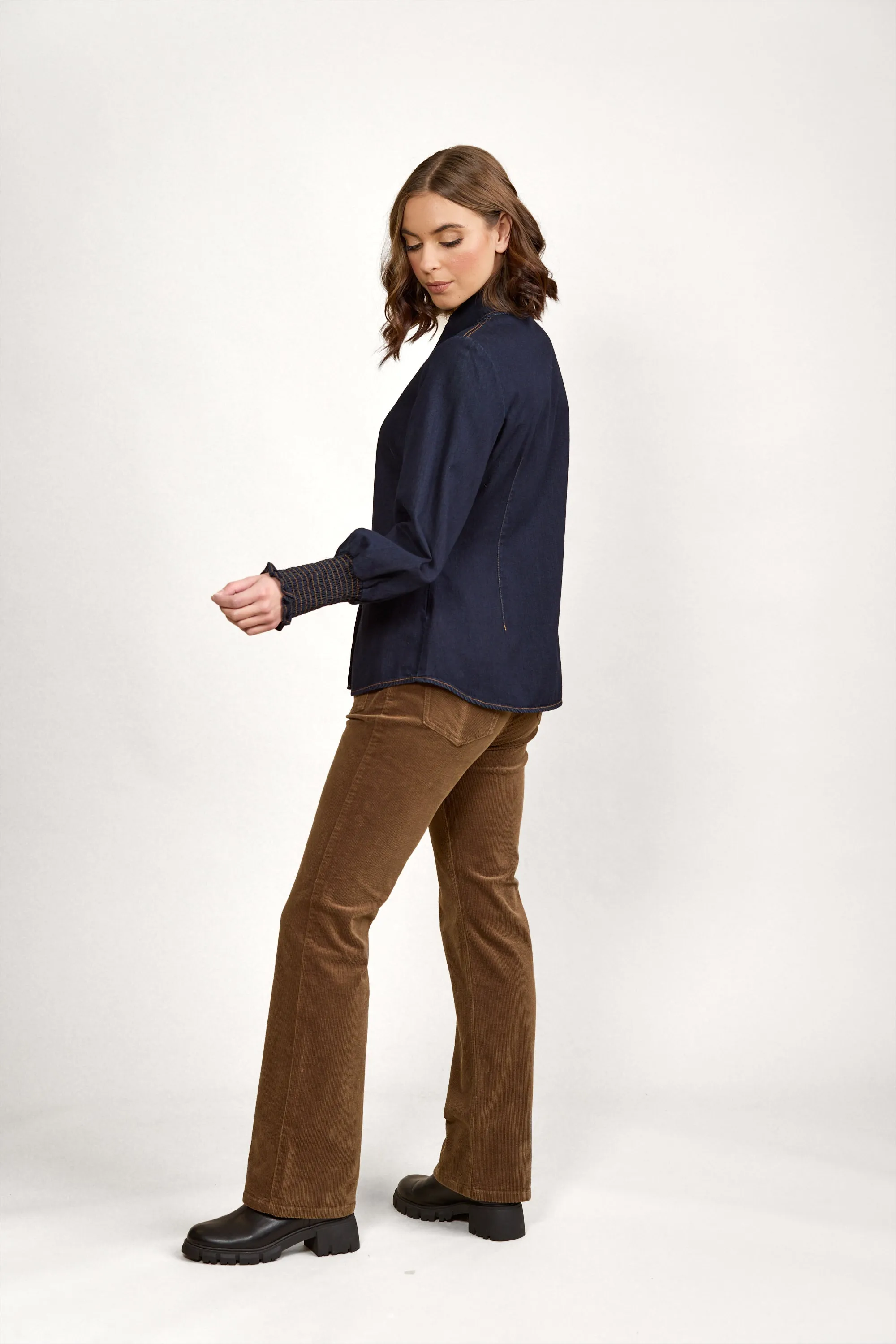 Knewe | Ford Shirt