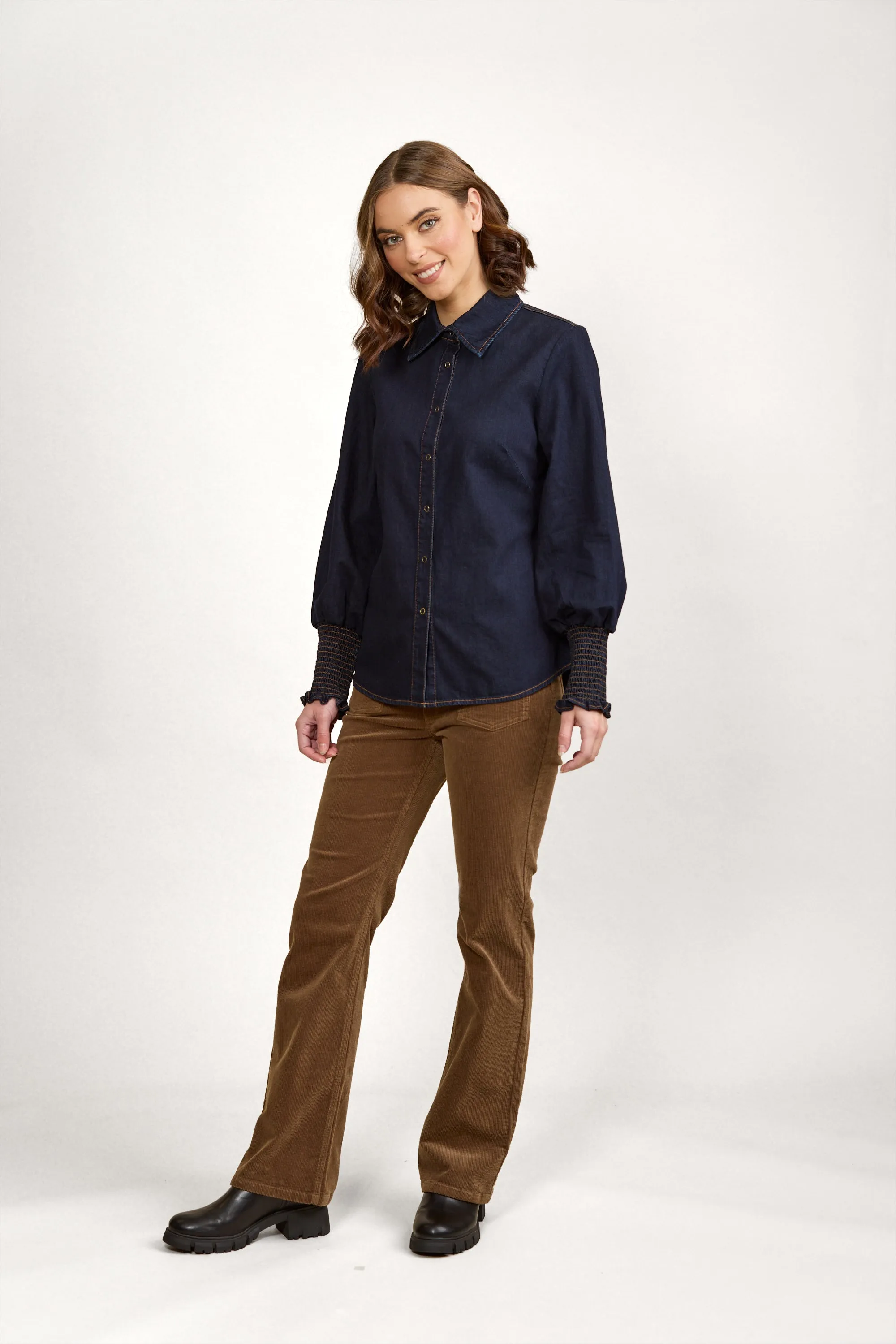 Knewe | Ford Shirt