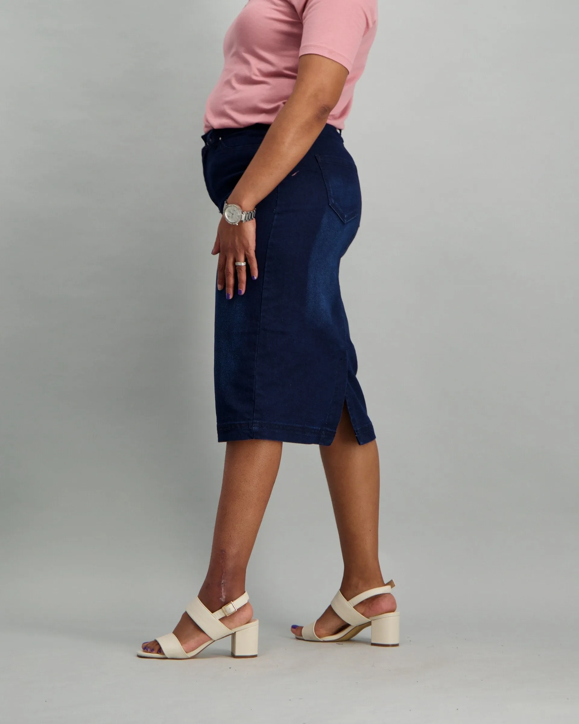 Ladies Dark Wash Denim Pencil Skirt