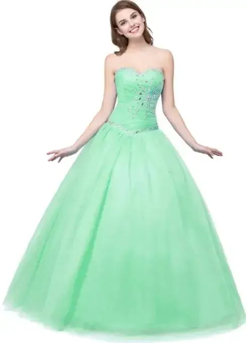 Luxury Sweet 16 Ball Gowns Quinceanera Dresses Sweetheart Crystal Vestidos De Debutante Curto Formal Party Gown