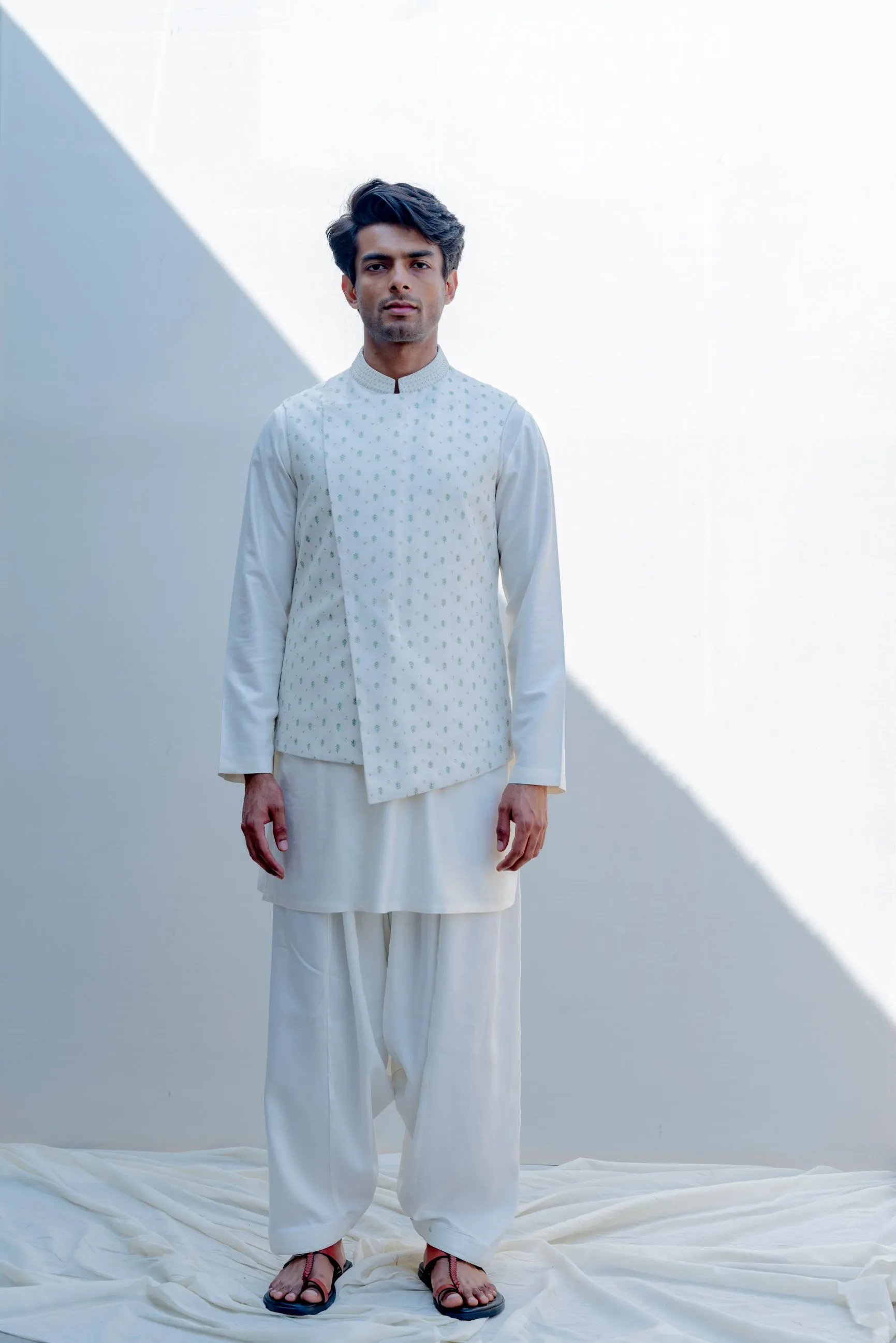 Maasai- Off White Overlapped Cross Embroidered Jacket With Kurta Set