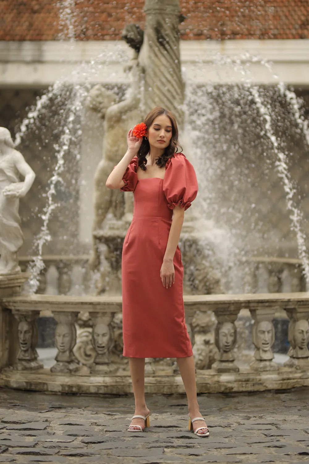 MARICRUZ Puff Sleeve Cross Tie Back Midi Dress (Rust Linen)