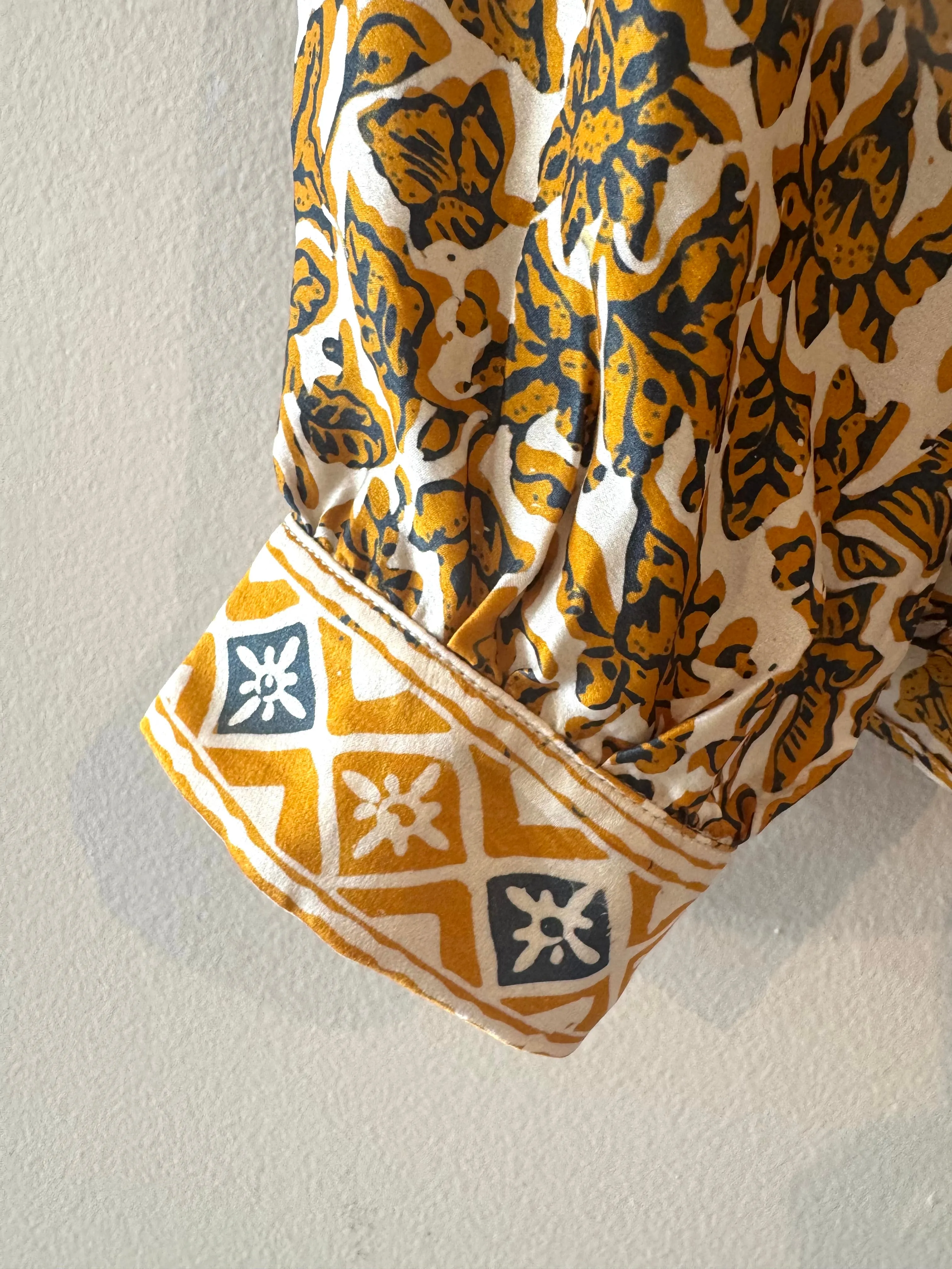 Marseille Silk Blouse in Gold