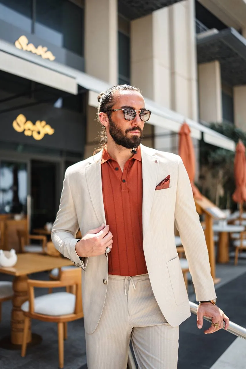 Men's Beige Mono Collar Slim Fit Suit
