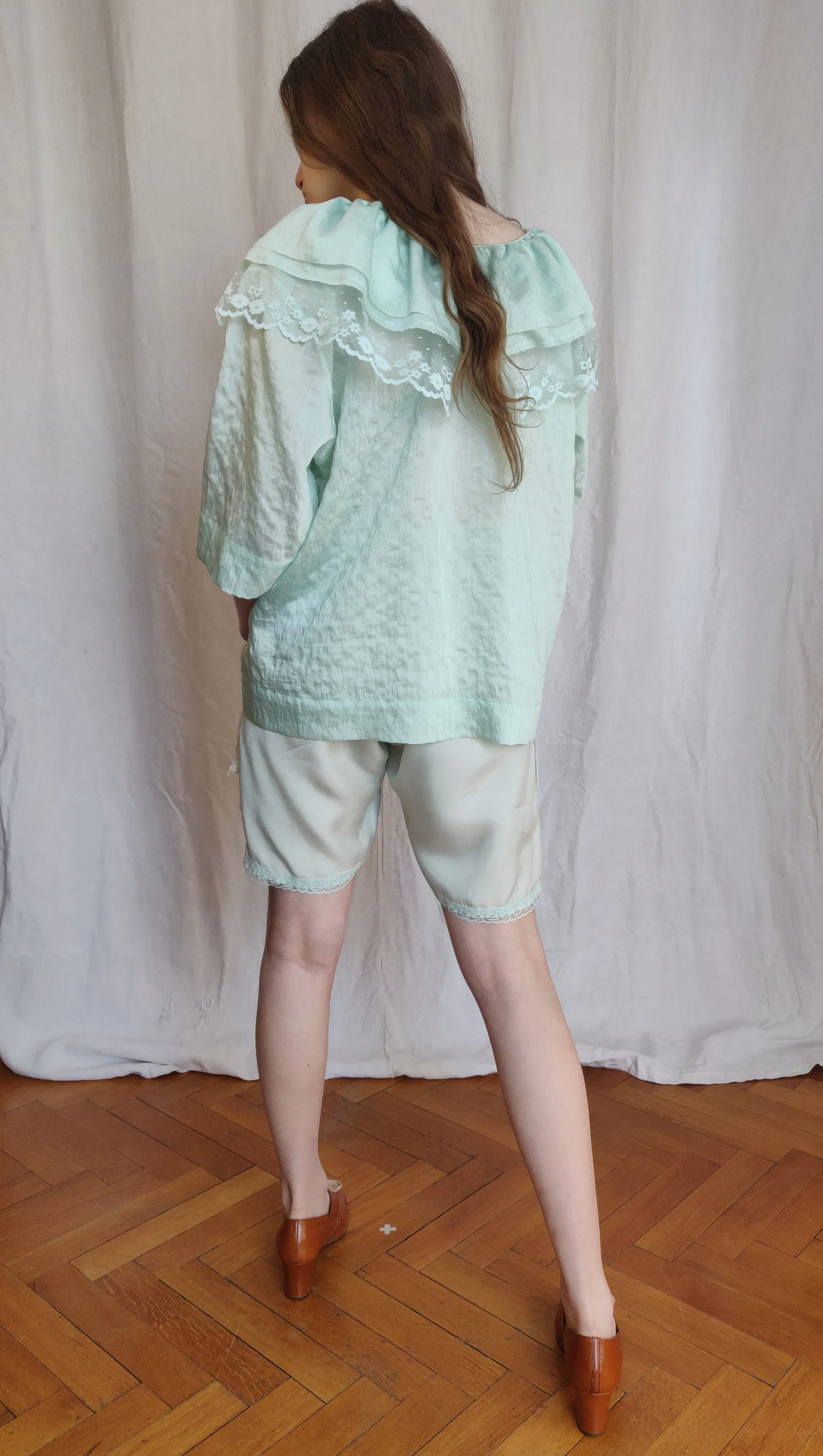 Mint Batiste blouse