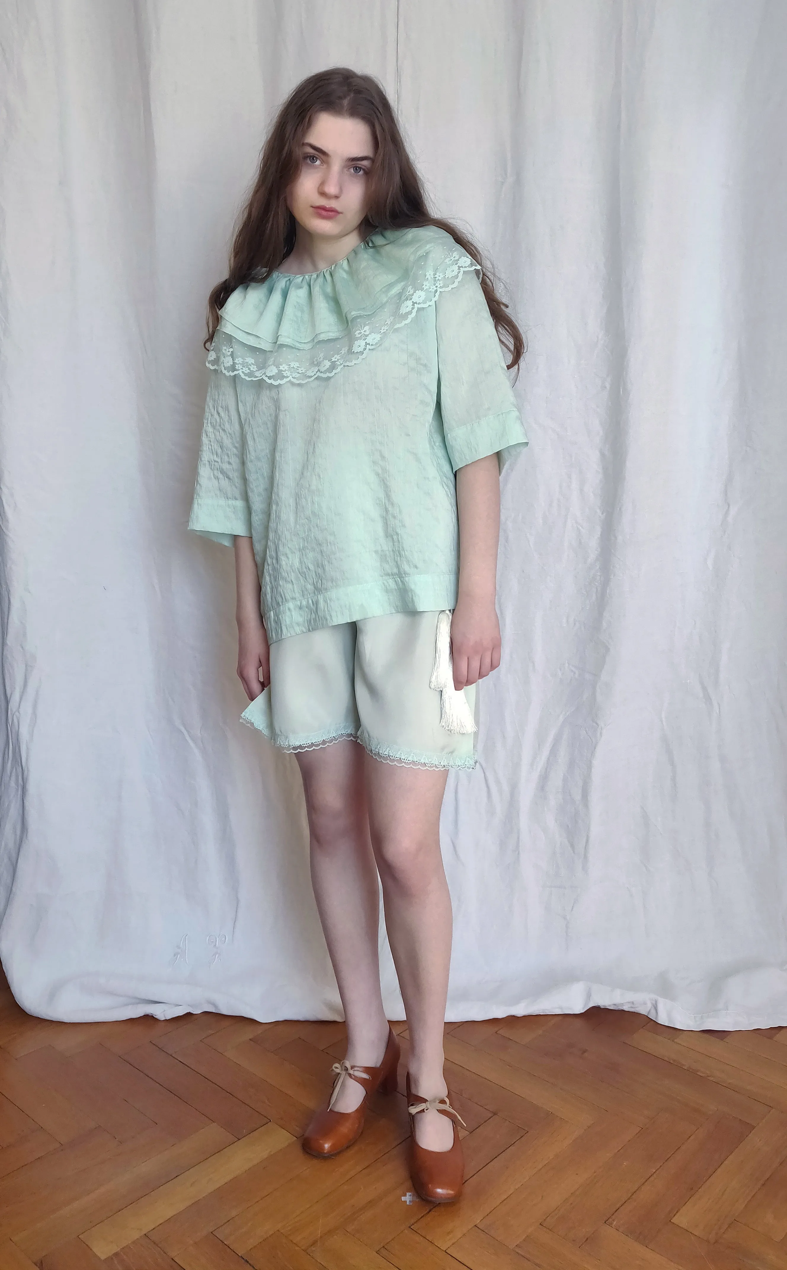 Mint Batiste blouse