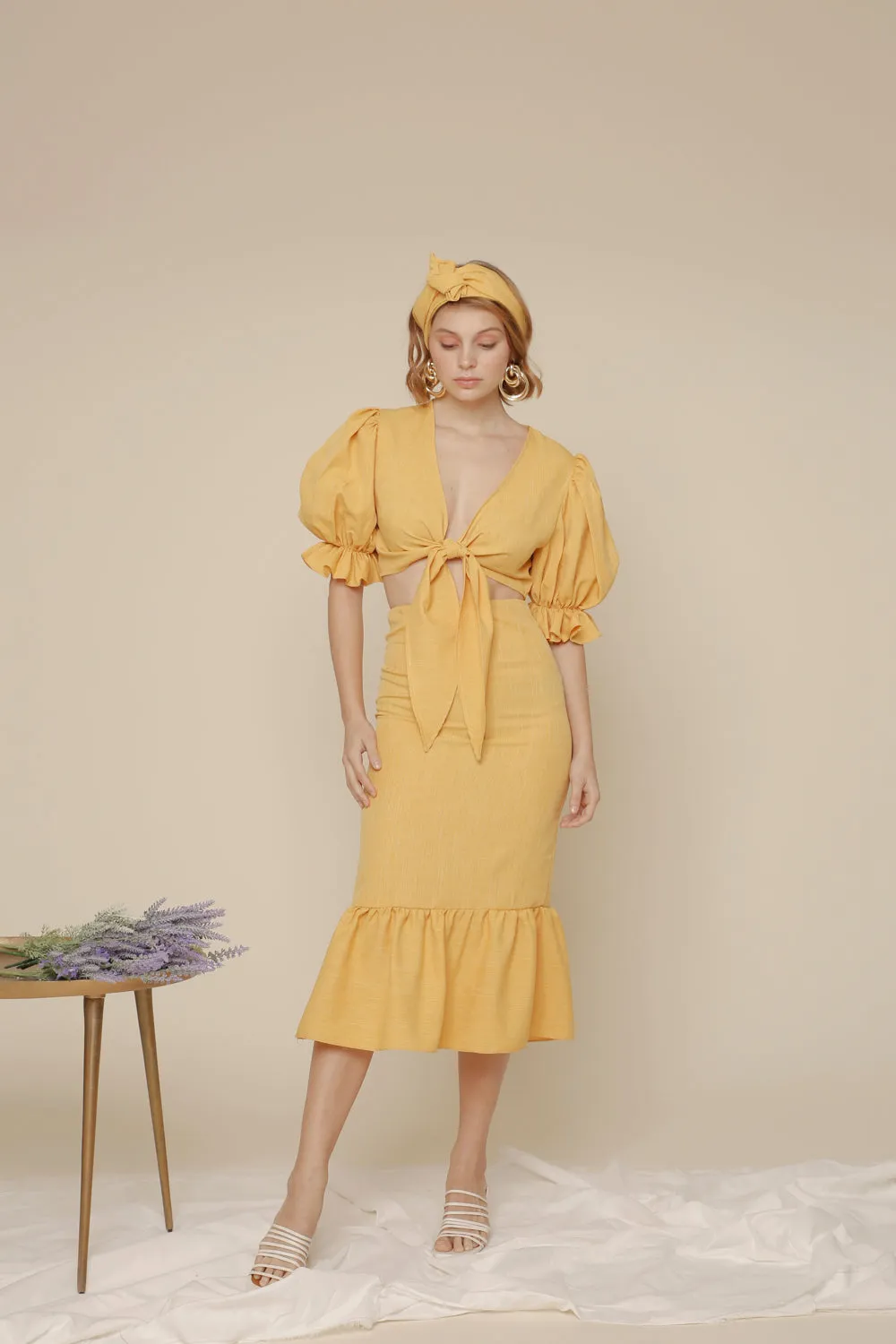 MONTSERRAT SET Puff Sleeve Tie Top and Ruffled Hem Pencil Skirt (Yellow Chambray)