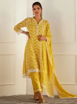Mulmul Organza Pharis Yellow Kurta With Cotton Pharis Yellow Pant