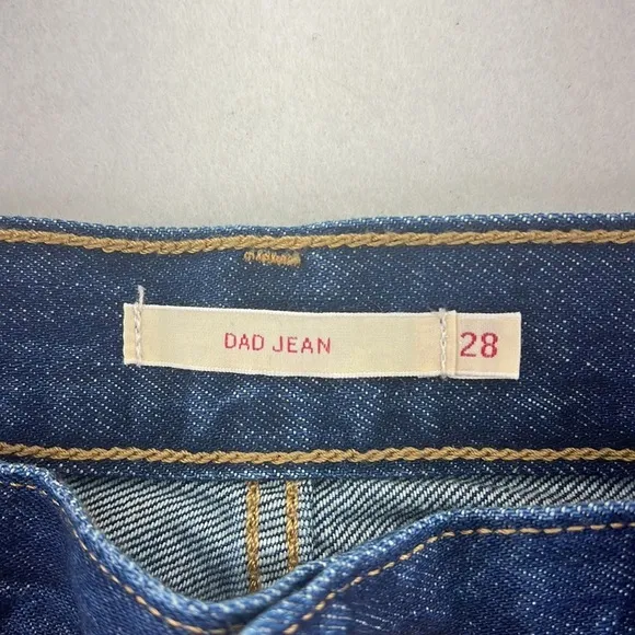 NWT Levi’s Dad Fit Straight Leg Capri Blue Jeans Womens Size 28 Mid Rise Pants