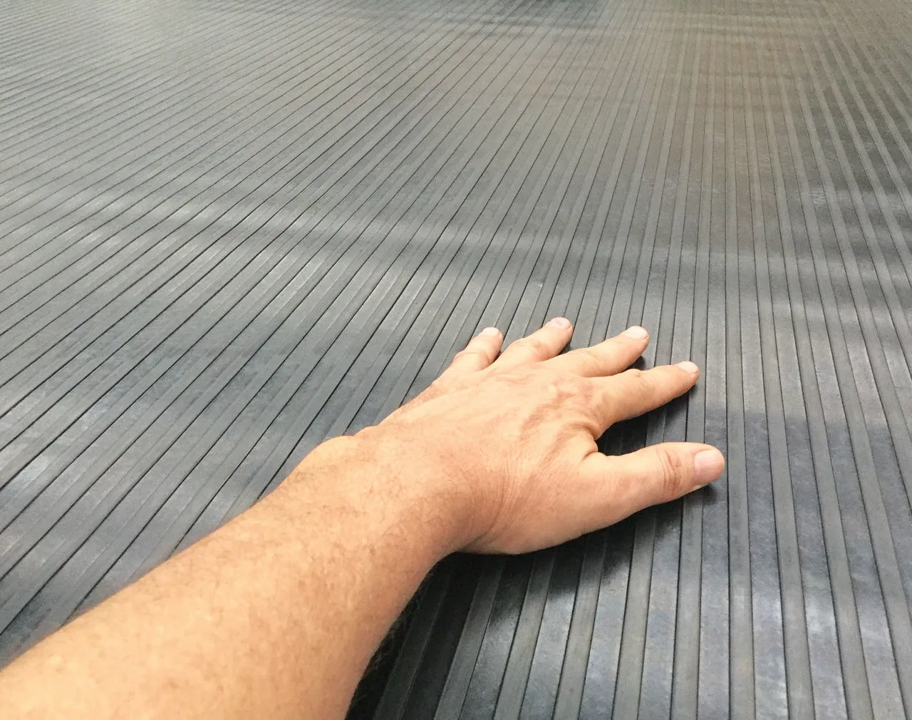 Rubber Van Mat to fit Toyota HiAce LWB June 2019 to Current - Suits Passenger Sliding Door Configuration Only