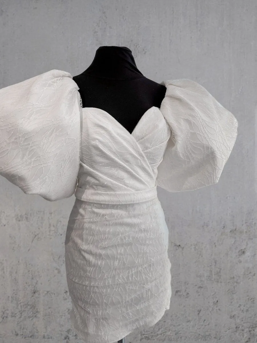 Sheath Puff Sleeves Short V-Neck Wedding Dresses