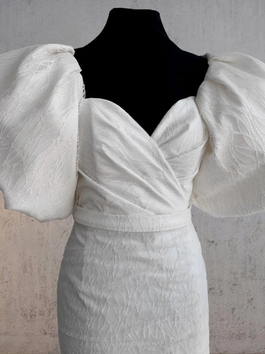 Sheath Puff Sleeves Short V-Neck Wedding Dresses