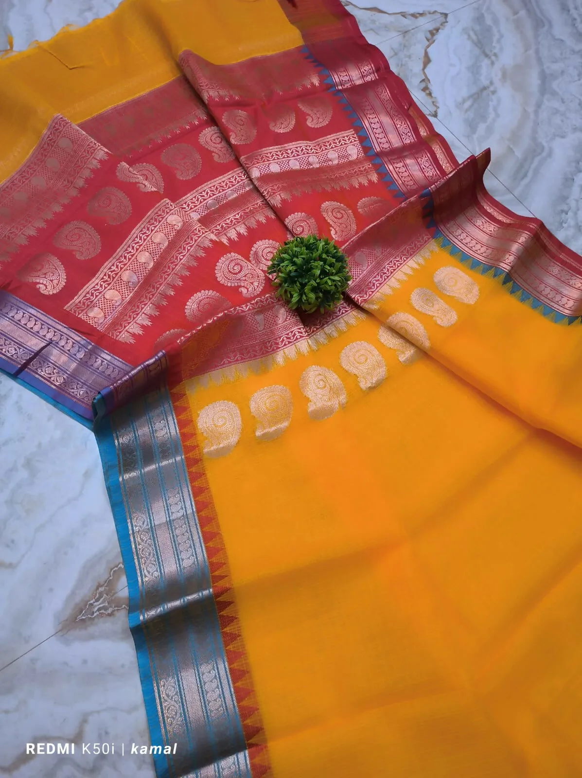 Soft Kota Silk Gorgeous Palla with Blouse