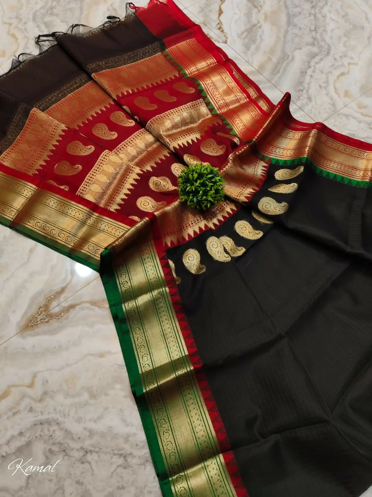 Soft Kota Silk Gorgeous Palla with Blouse