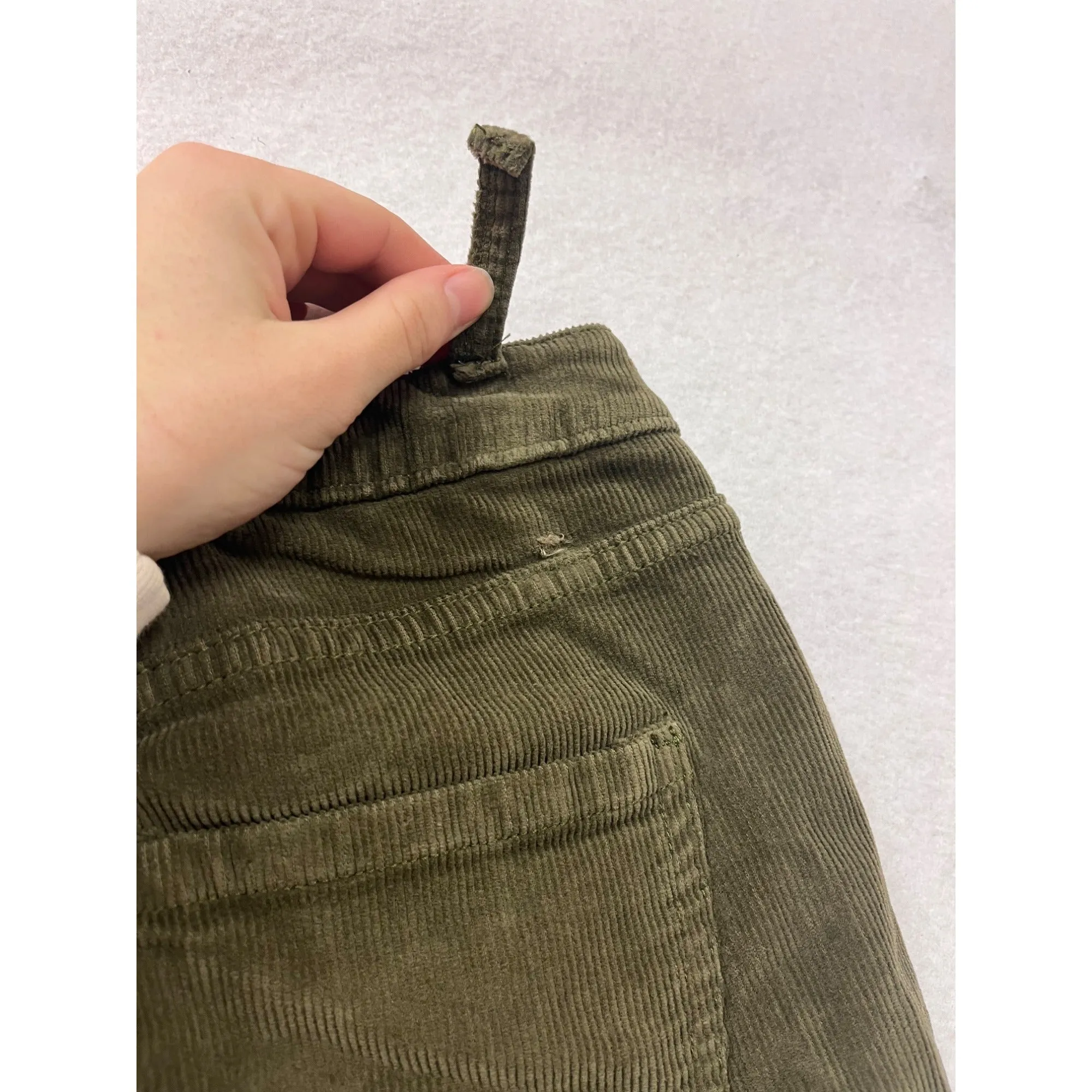 Studio Blue Womens Olive Green Corduroy Pants Size 29 Cotton Blend Stretch Slim Fit #6856