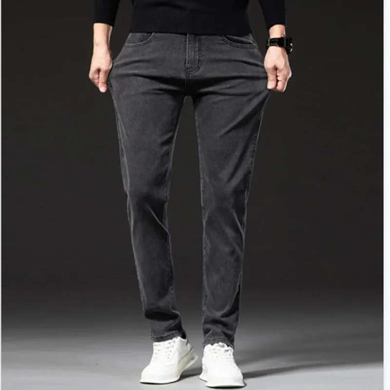 UrbanEdge Slim Fit Skinny Jeans