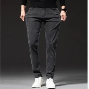 UrbanEdge Slim Fit Skinny Jeans