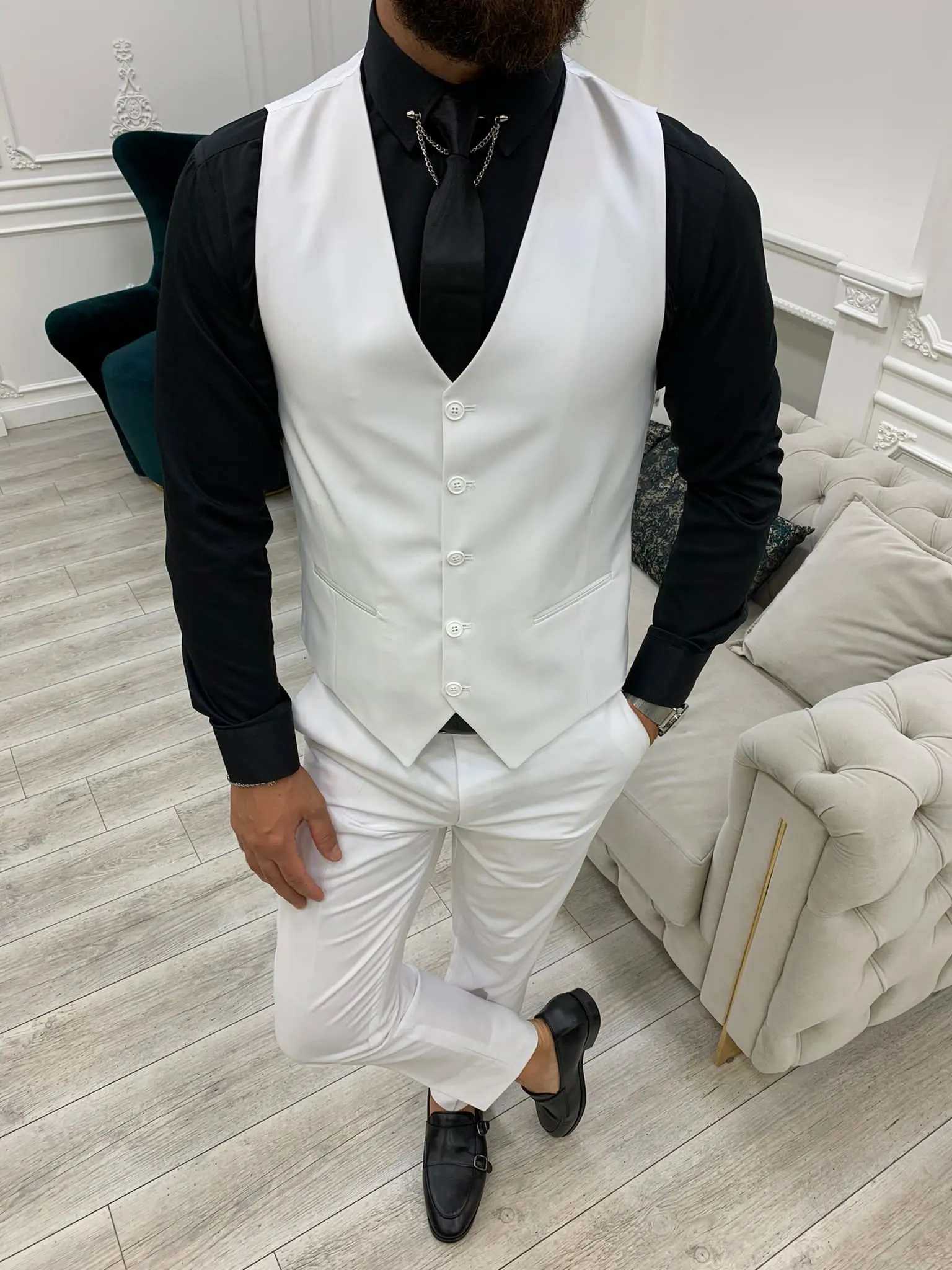 Wilson White Slim Fit Peak Lapel Suit - A Versatile Three-Piece Ensemble