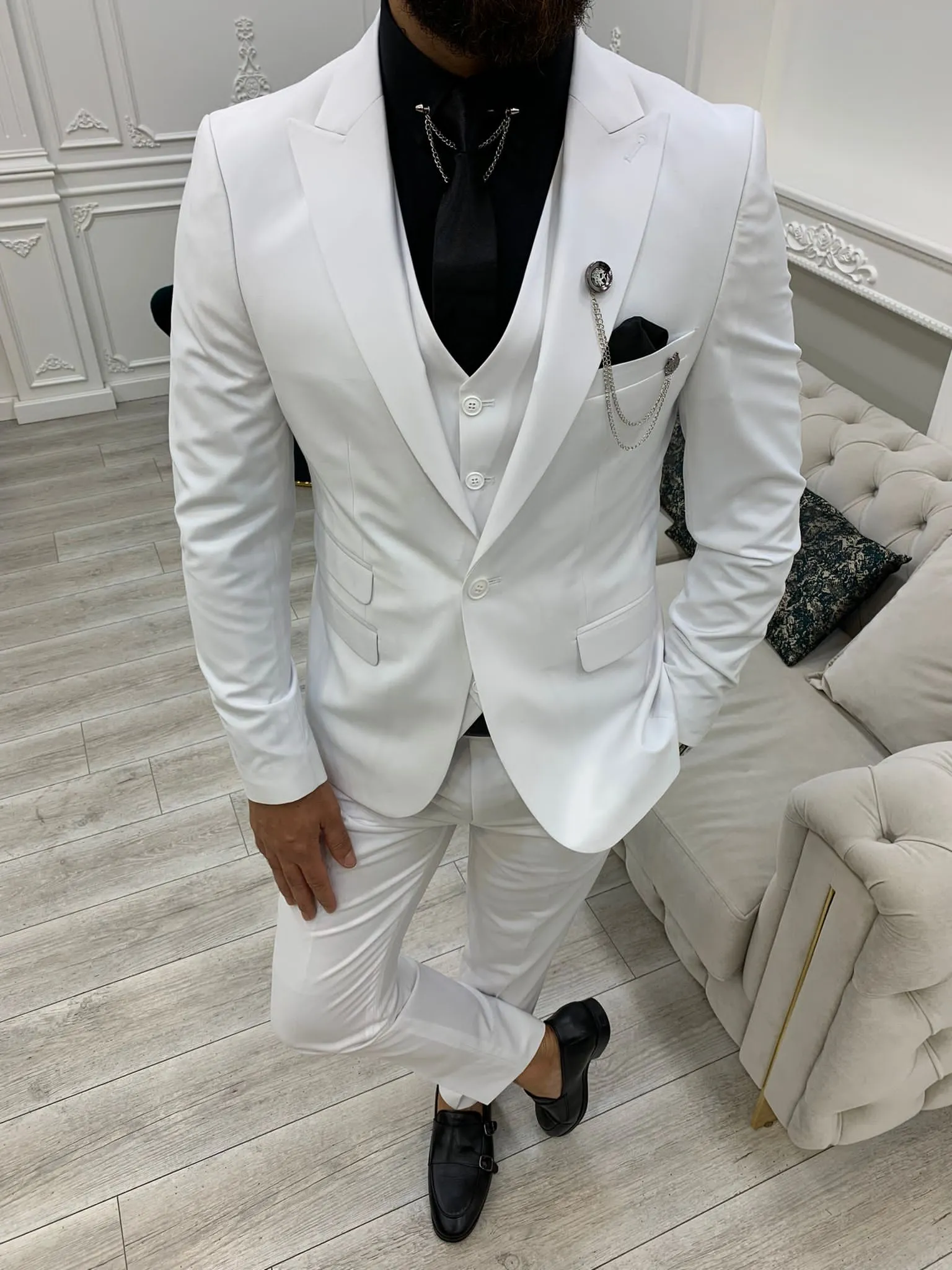 Wilson White Slim Fit Peak Lapel Suit - A Versatile Three-Piece Ensemble